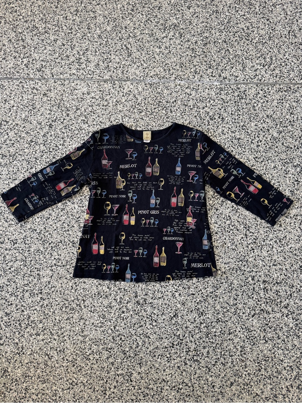 Jess & Jane Wine Bottle & Glass Print Black Top